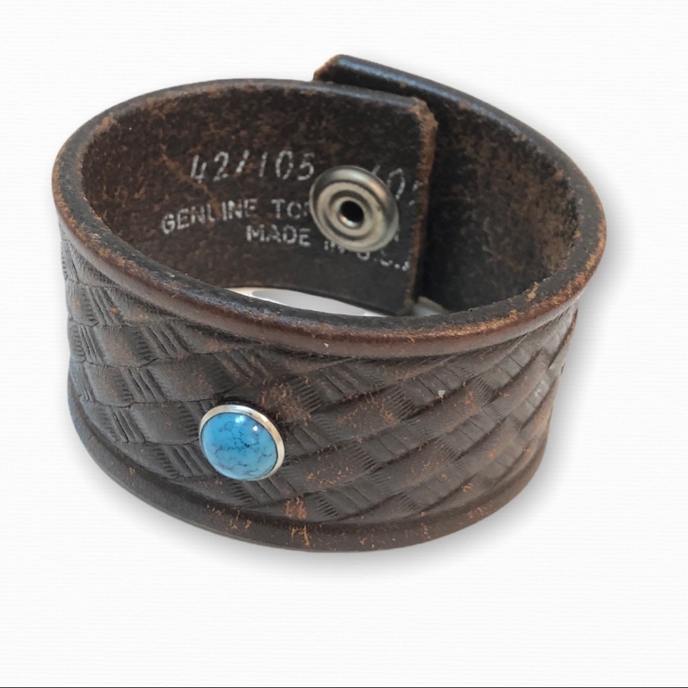 Leather and turquoise cuff/bracelet